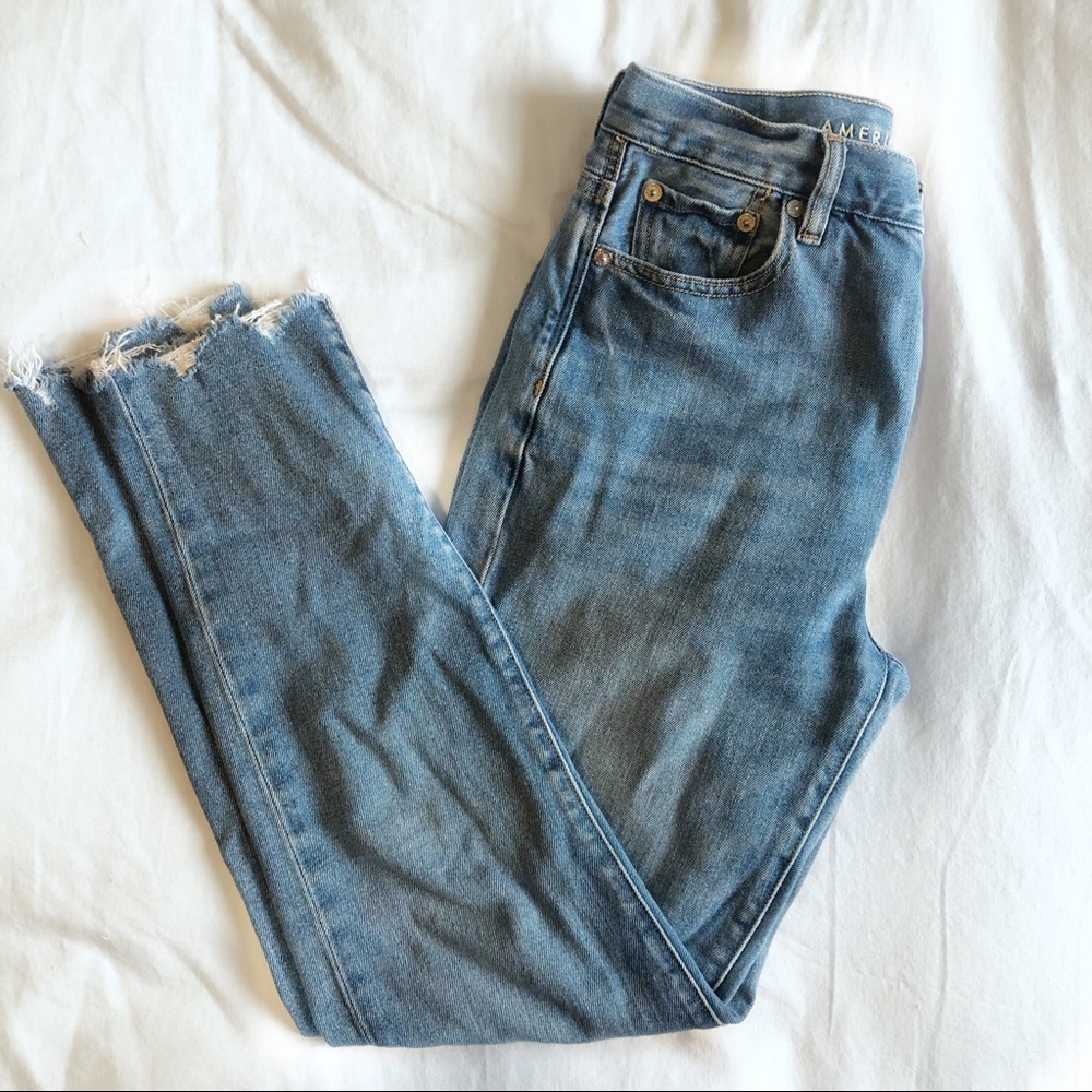 American Eagle Mom Jeans